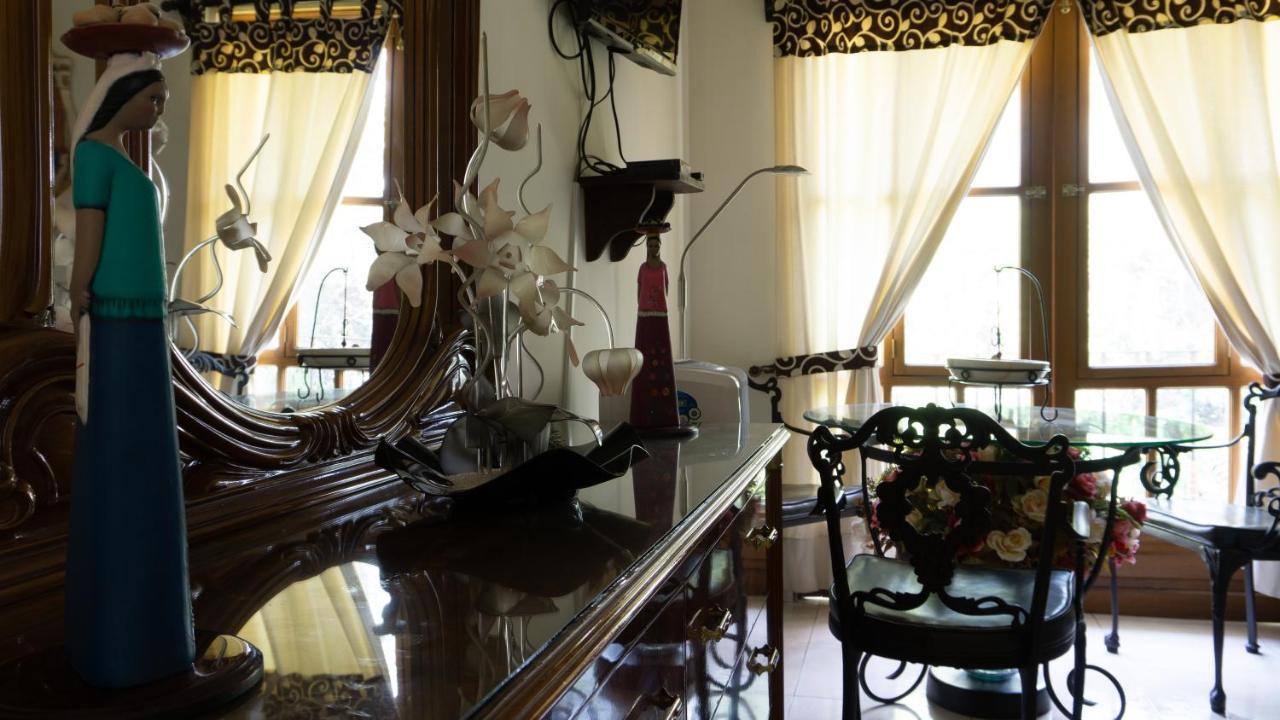El Jardin Del Eden B&B Boutique Κουερναβάκα Εξωτερικό φωτογραφία