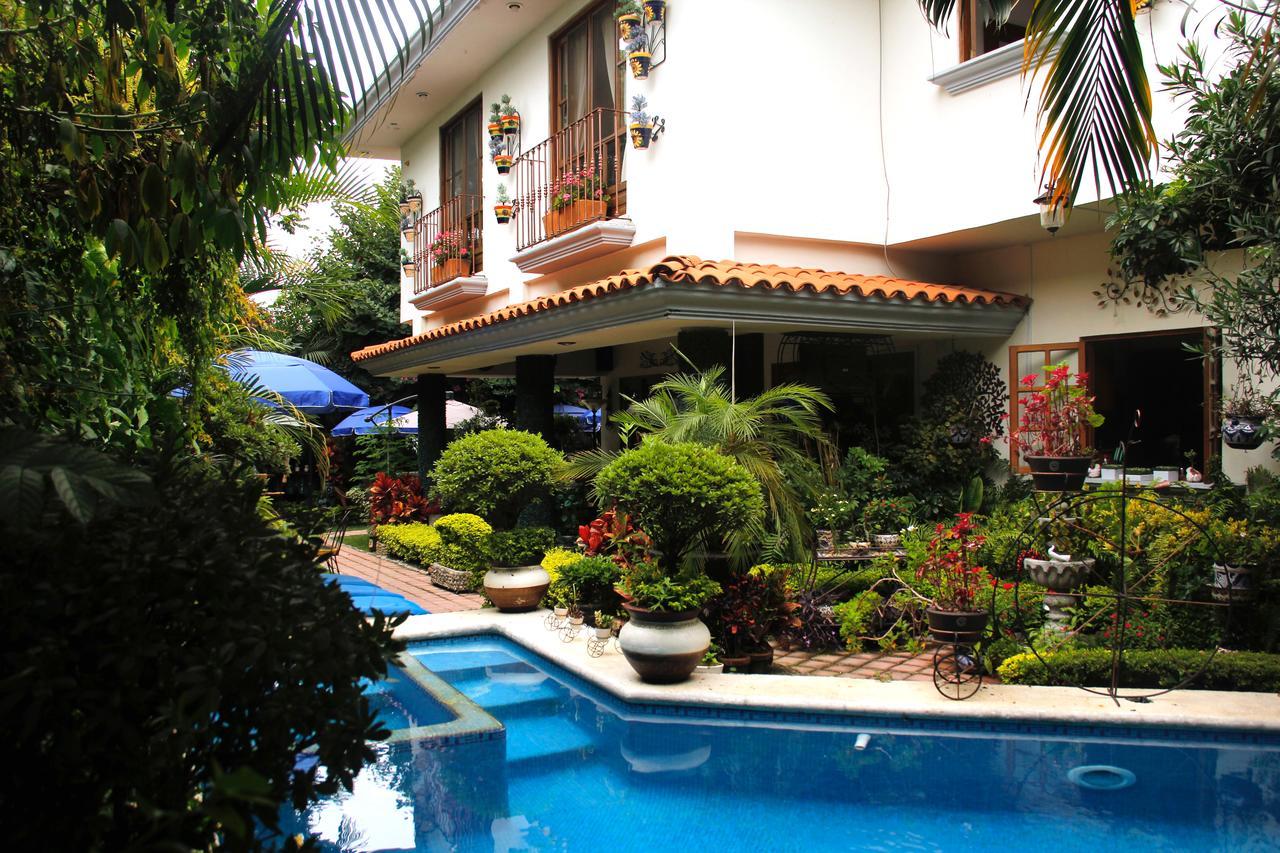 El Jardin Del Eden B&B Boutique Κουερναβάκα Εξωτερικό φωτογραφία